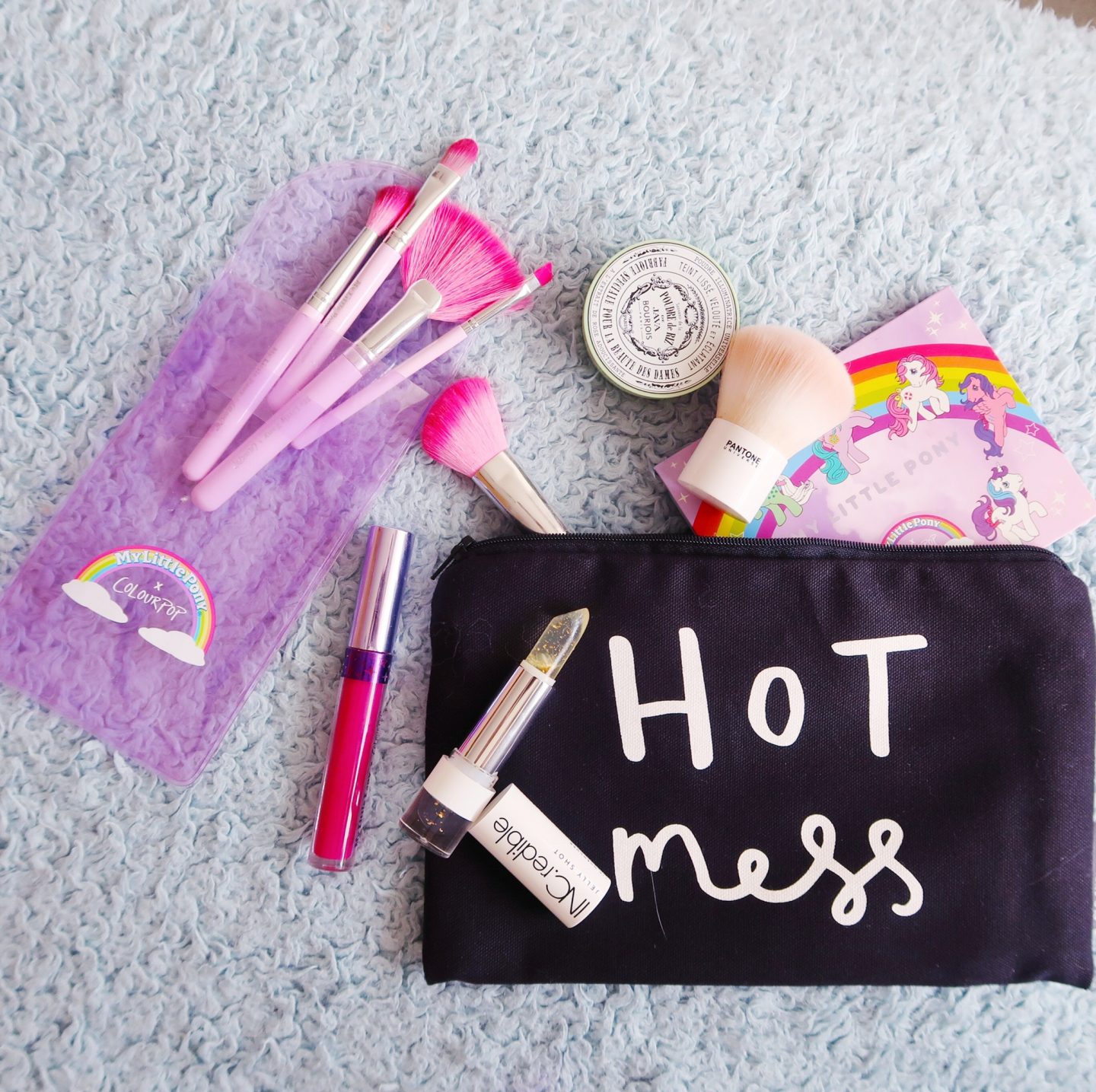 hot-mess-hand-lettered-makeup-bag-old-english-company